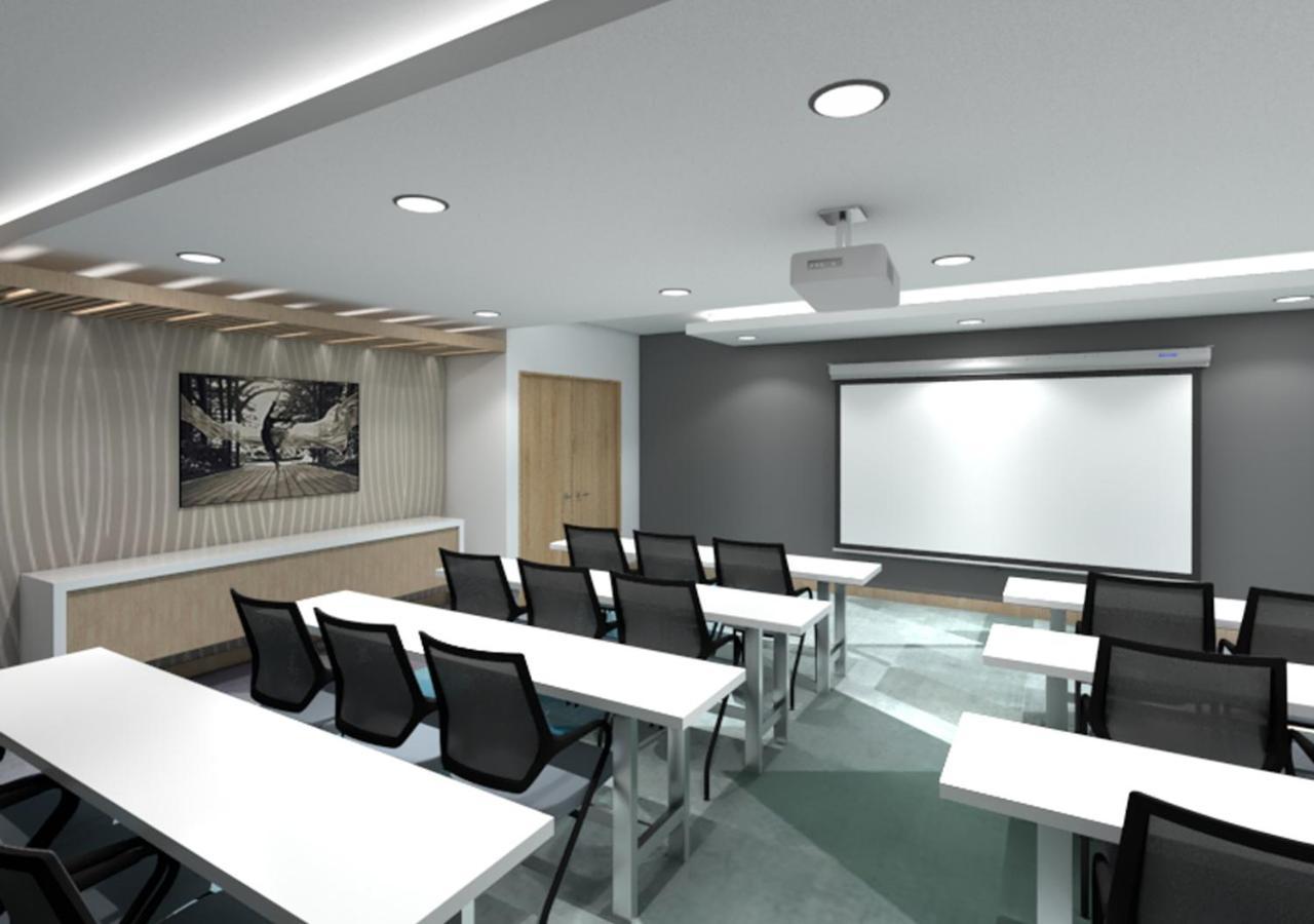 Eurobuilding Tama San Cristobal Hotell Exteriör bild