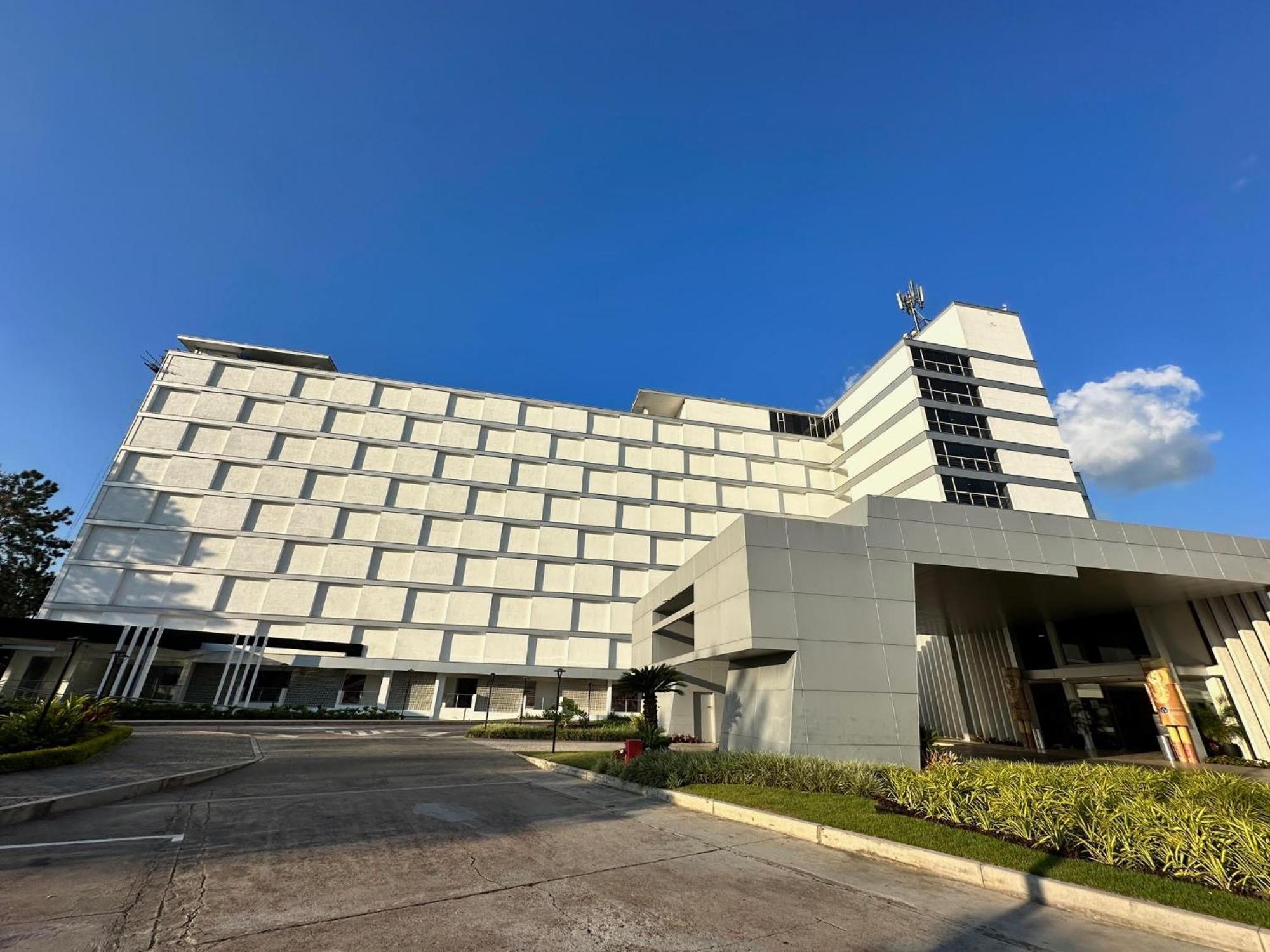 Eurobuilding Tama San Cristobal Hotell Exteriör bild