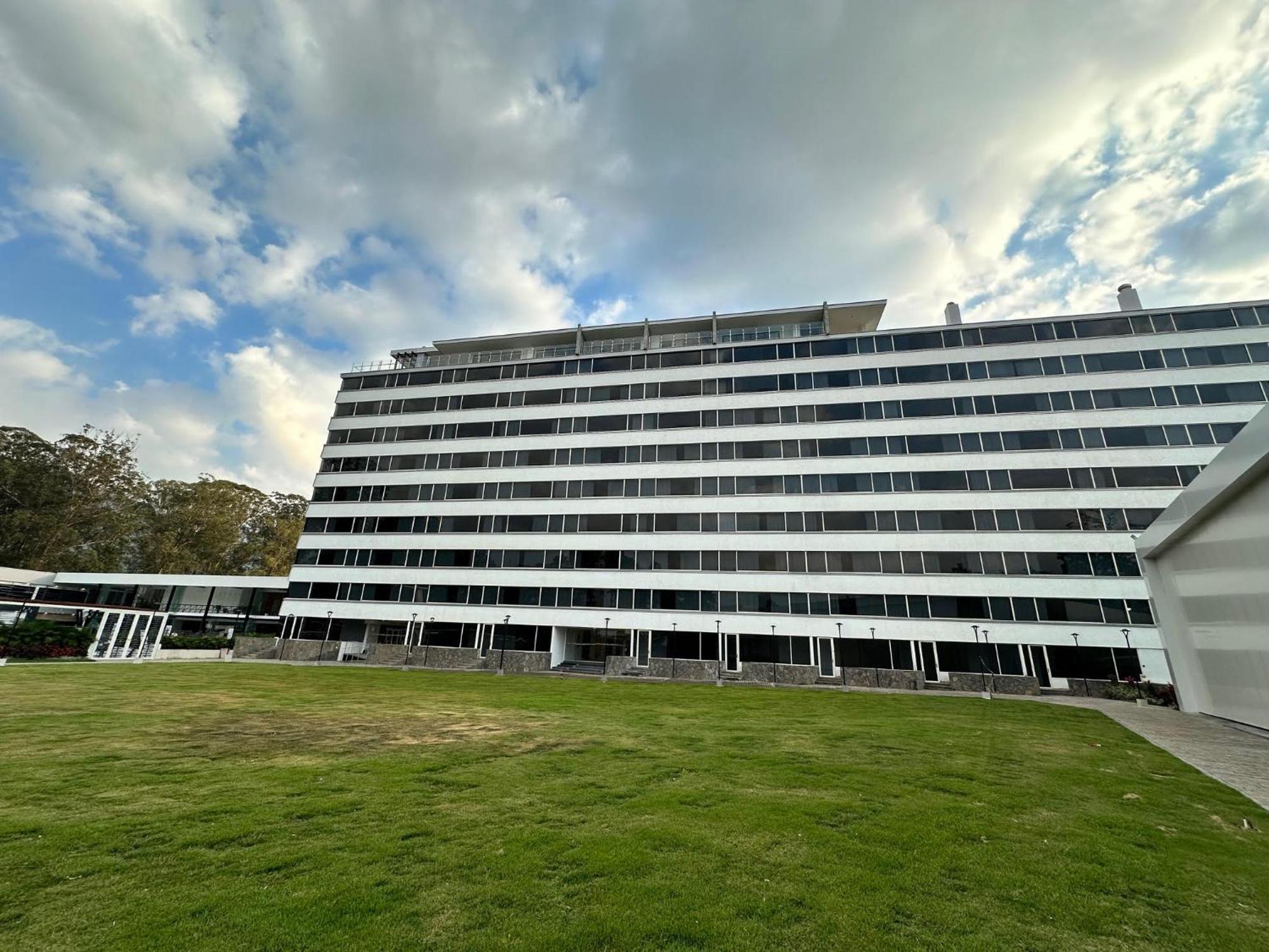 Eurobuilding Tama San Cristobal Hotell Exteriör bild